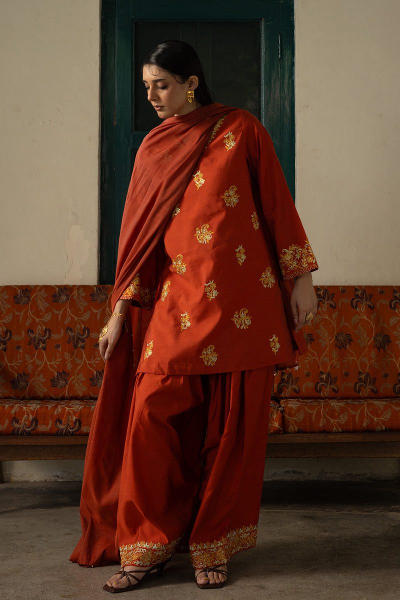 Embroidered Opulent 3-Piece Ensemble