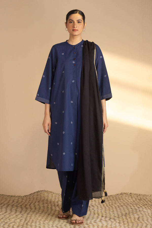 Sunehri Mehvar Dupatta
