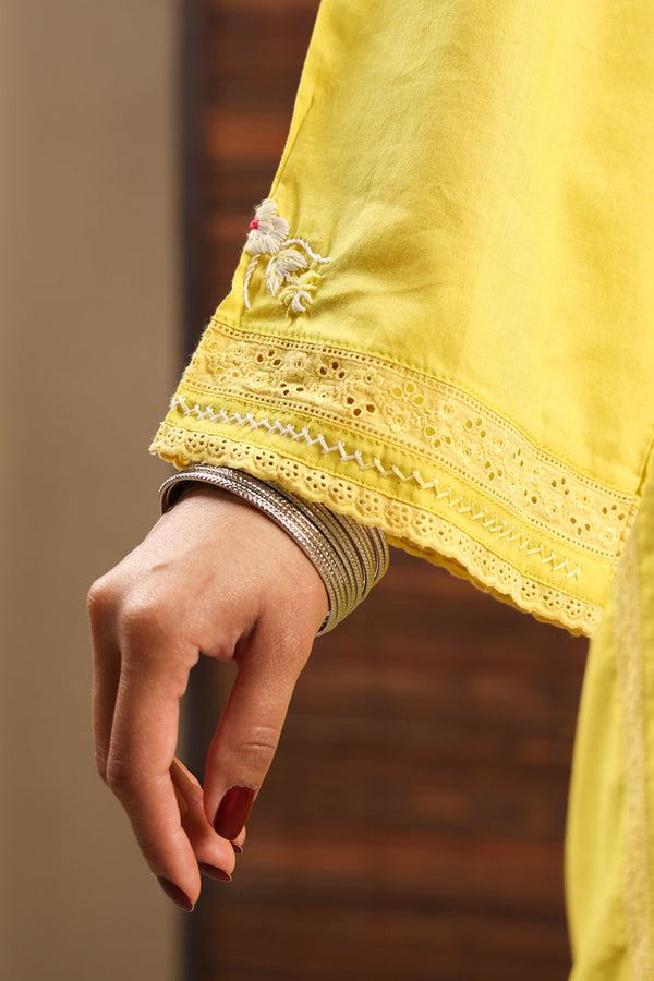 Hand-Embroidered Tarkashi Set