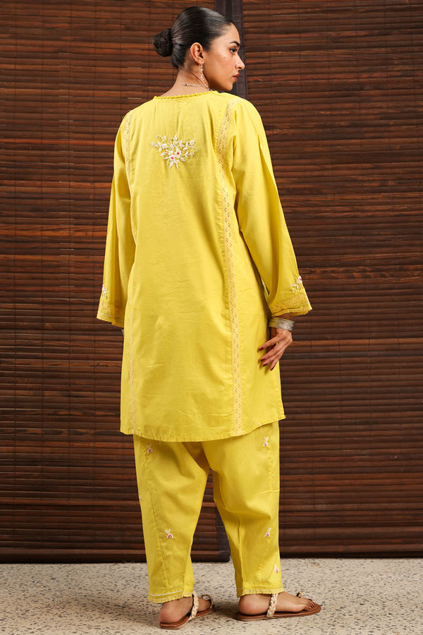 Hand-Embroidered Tarkashi Set