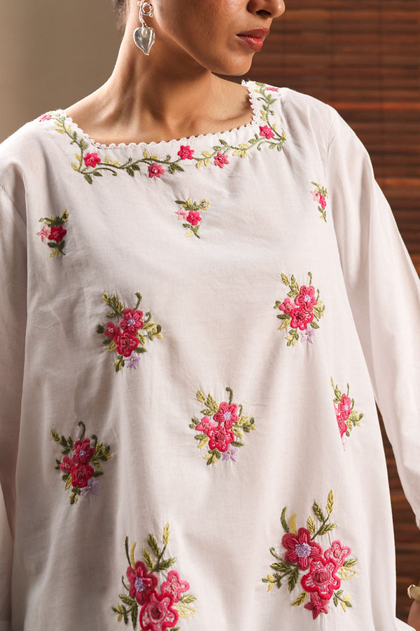 Hand-Detailed Tarkashi Set