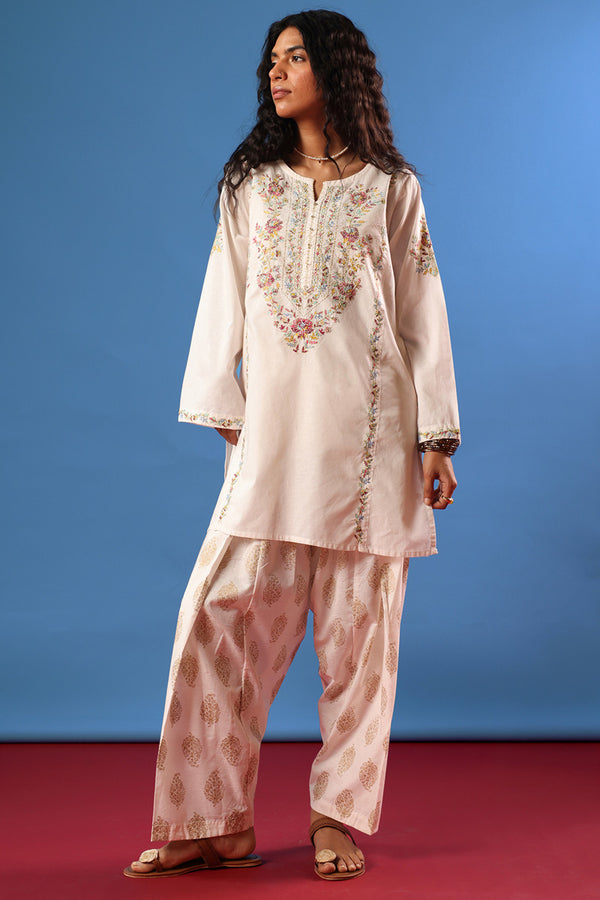 Hand-Crafted Mughal Art Set