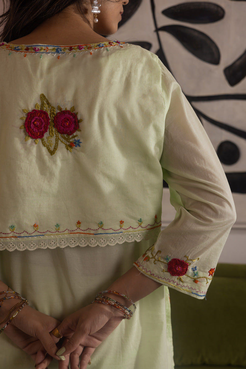 Hand-Crafted Rosettes Reverie Ensemble