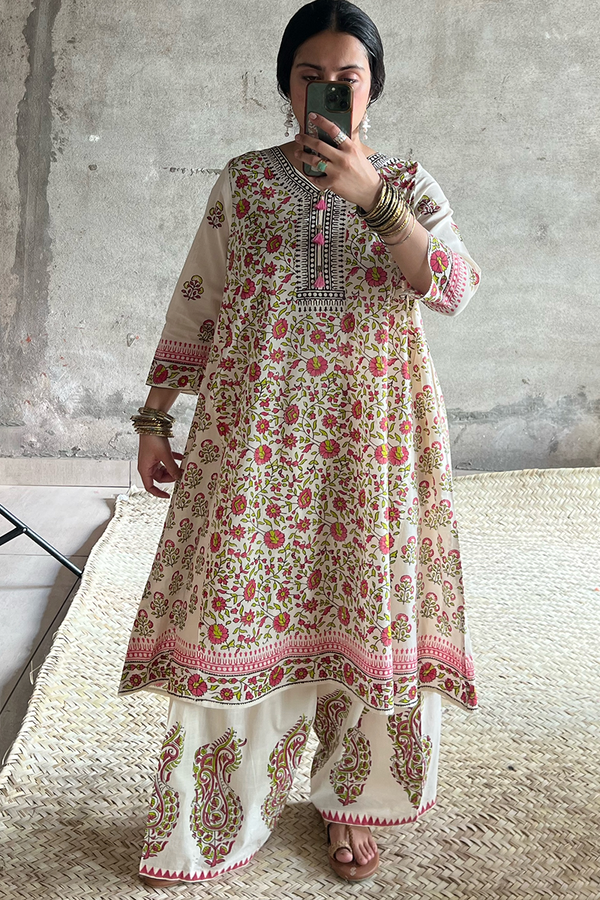 Hand-Black Printed Gulnar Set