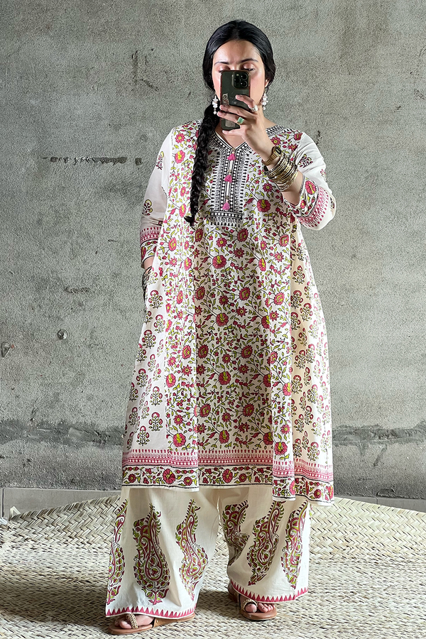 Hand-Black Printed Gulnar Set