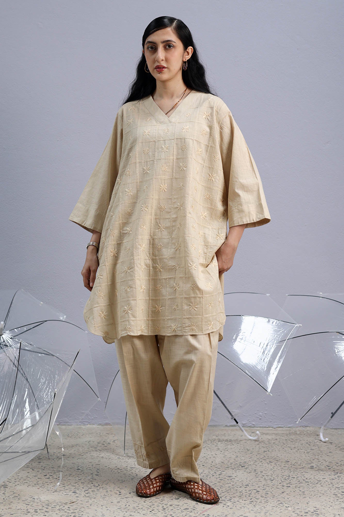 Hand Embroidered Gul Set