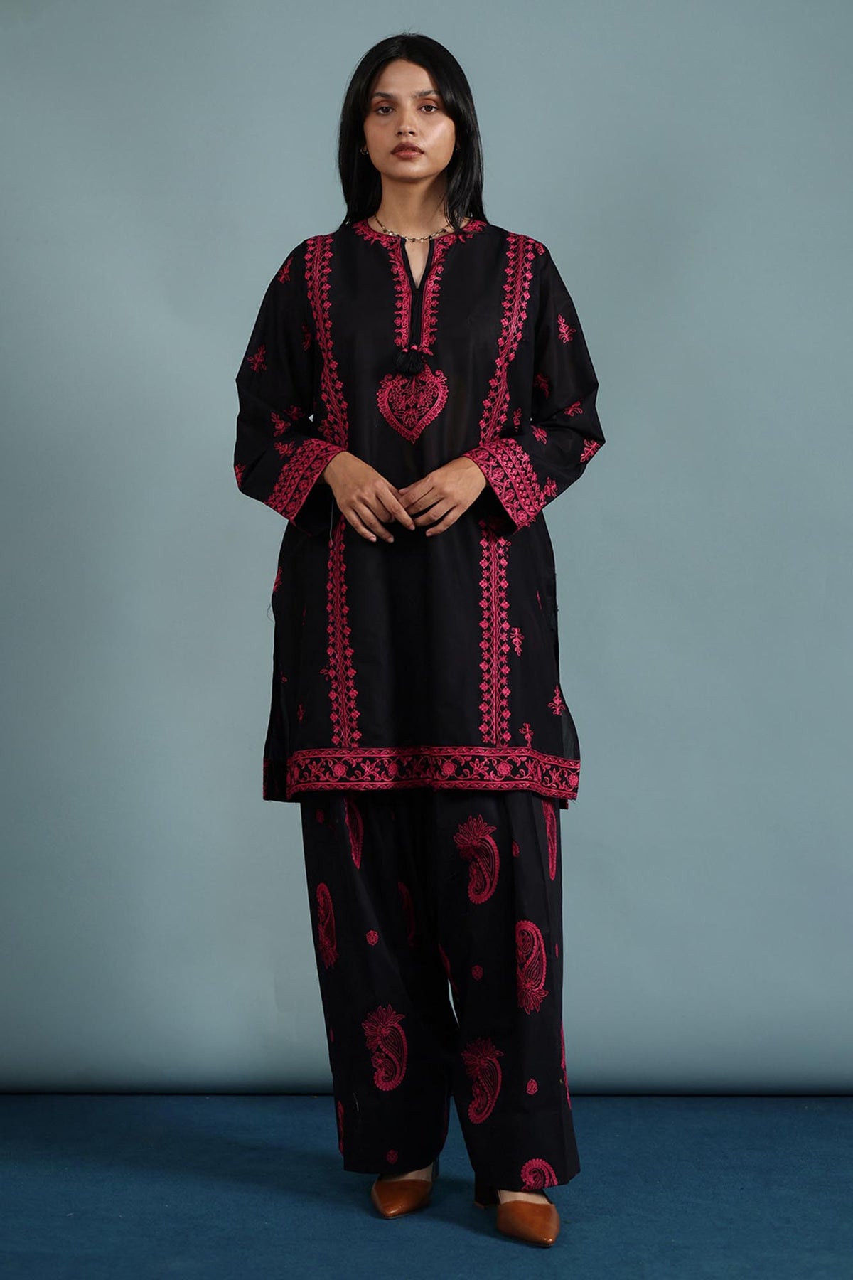 Phool Embroidered Set
