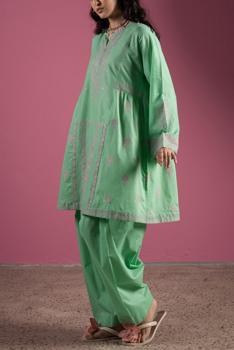 Nazakat Embroidered Set