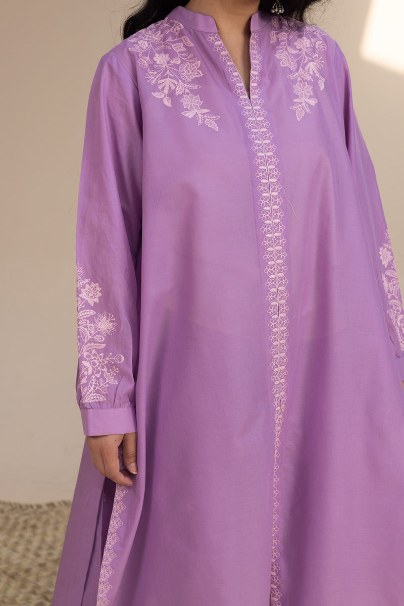 Embroidered Ivory Ink Set