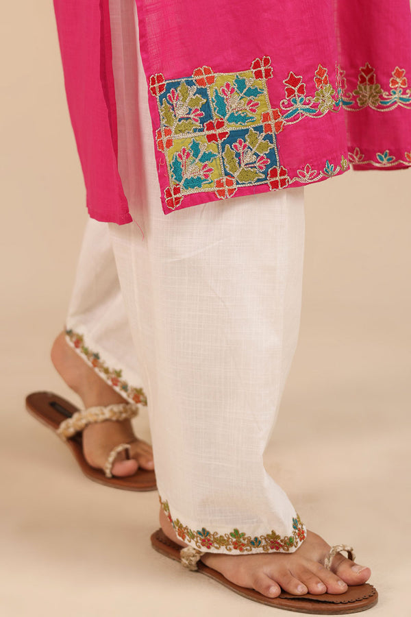 Embroidered Persian Whisper Set