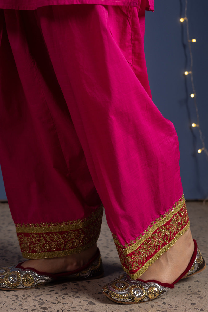 Gold Embroidered Tales Set