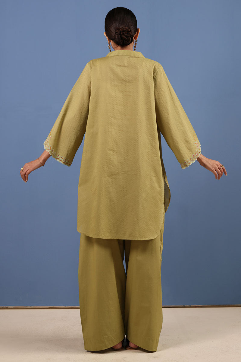 Minimal Wrapped 3-Piece