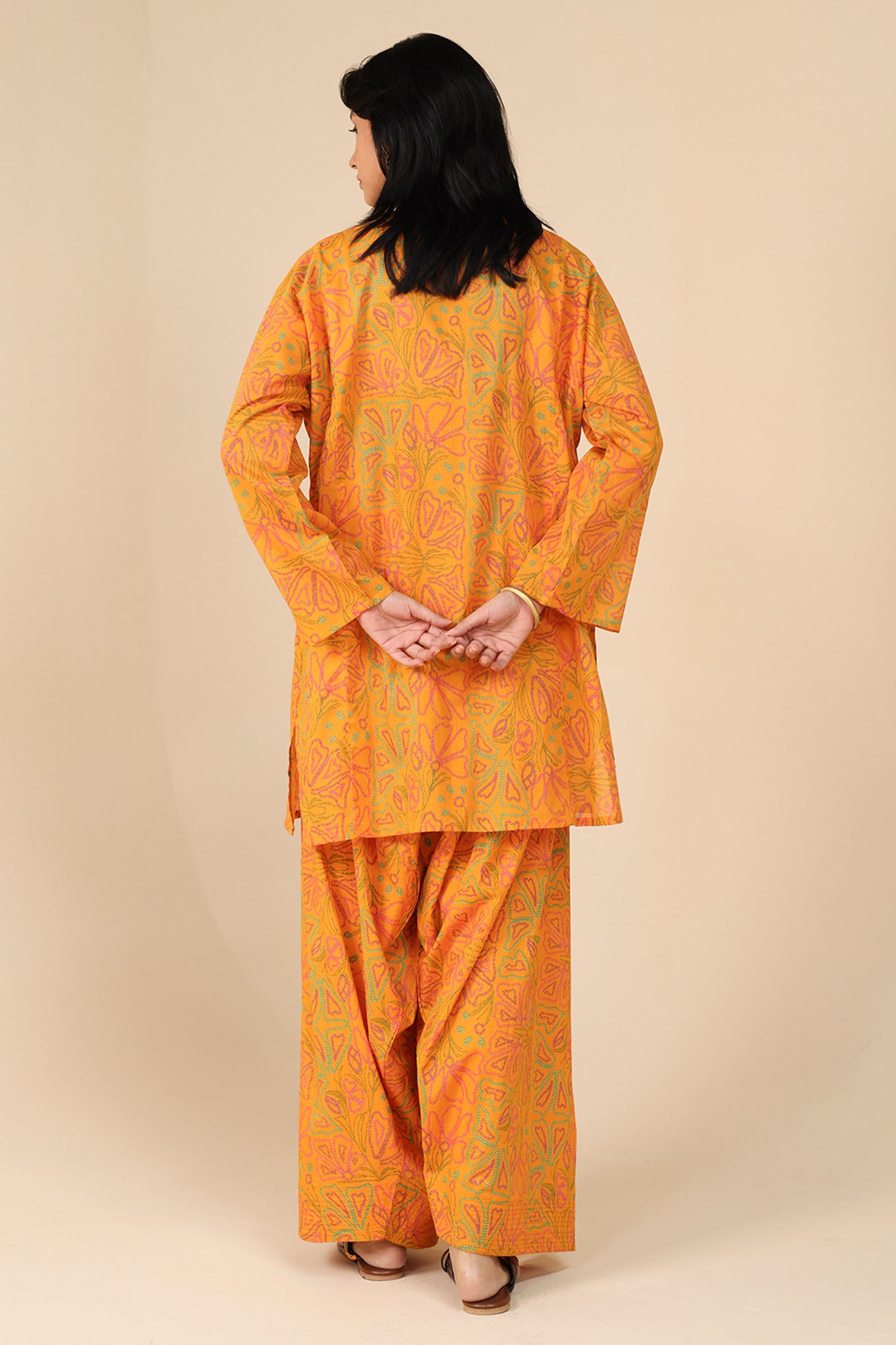 Dotted Phool Farshi Set