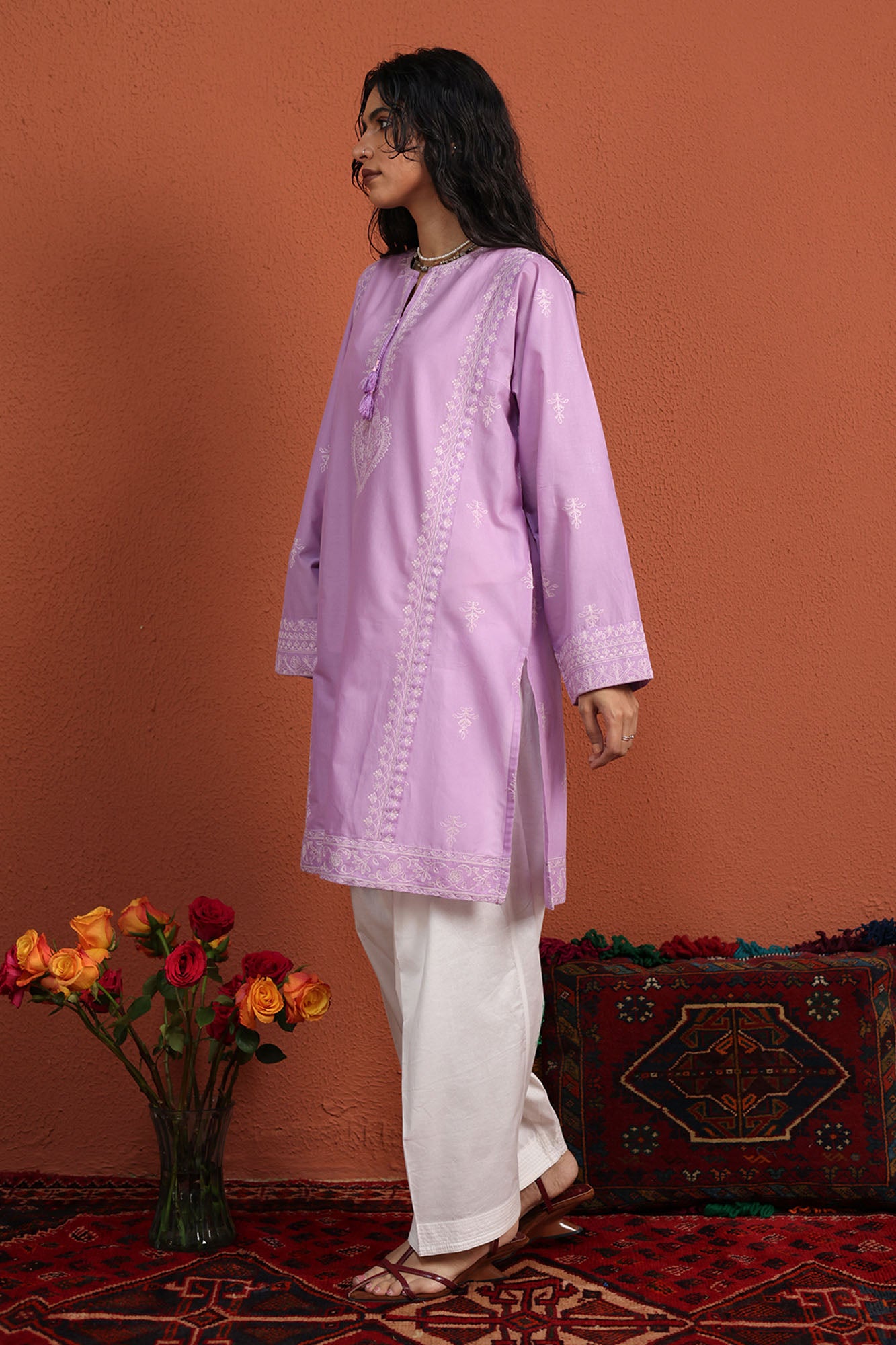 Paisely Embroidered Kurta