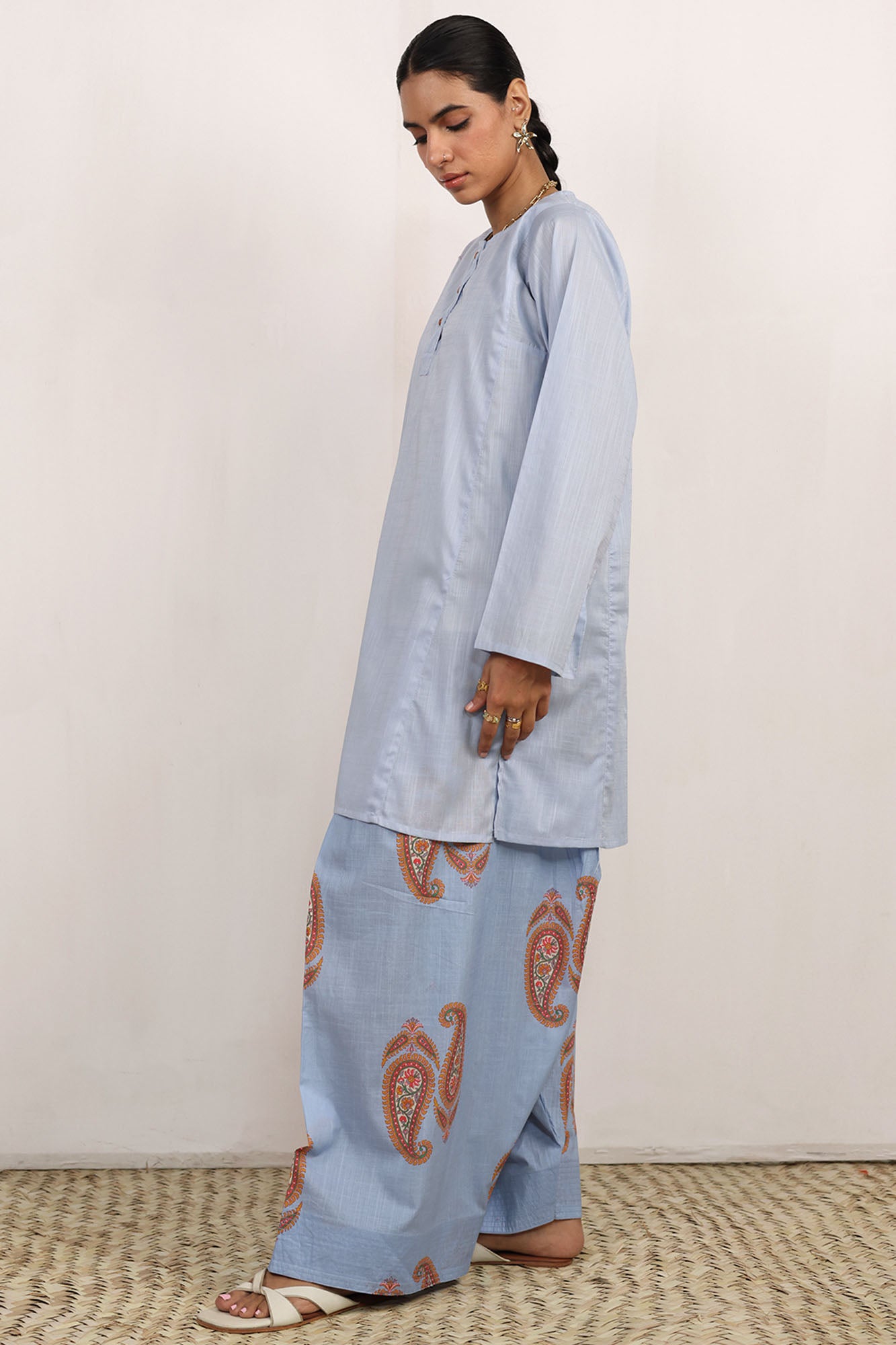 Paisley Poise Farshi Set