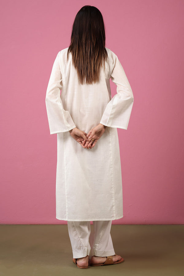 Minimal Edit Kurta