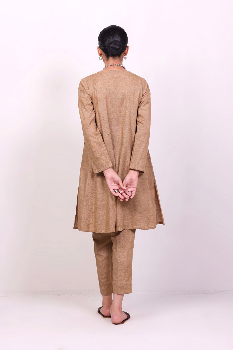 beige
