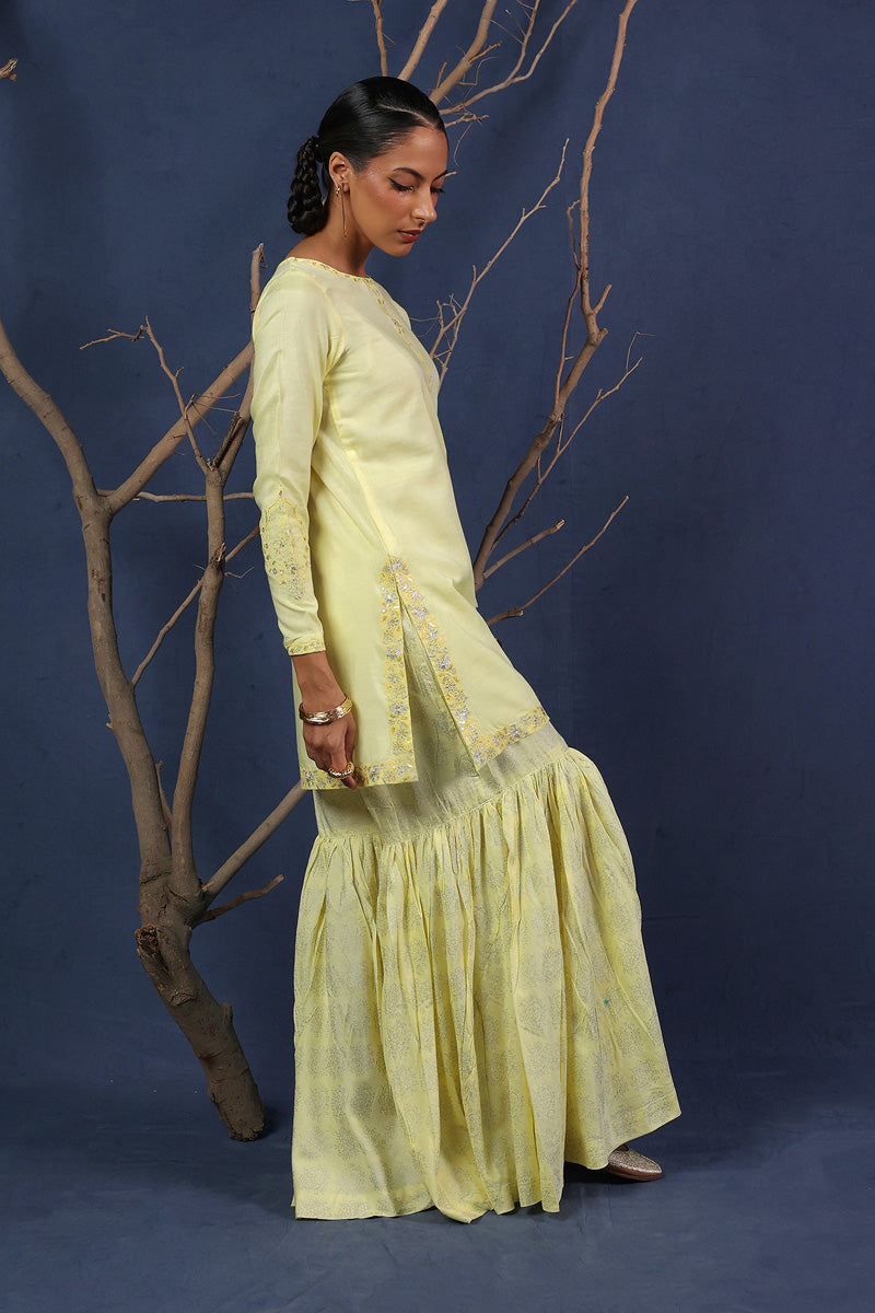 yellow