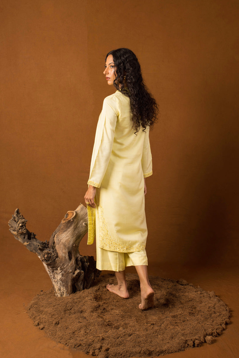yellow