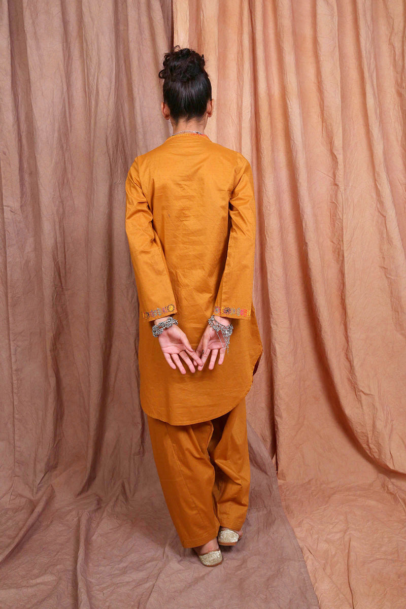 2-Piece Dewasi Set