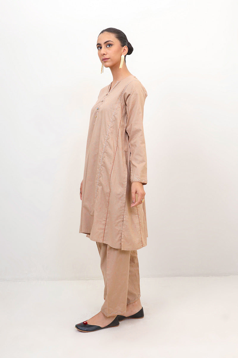 beige