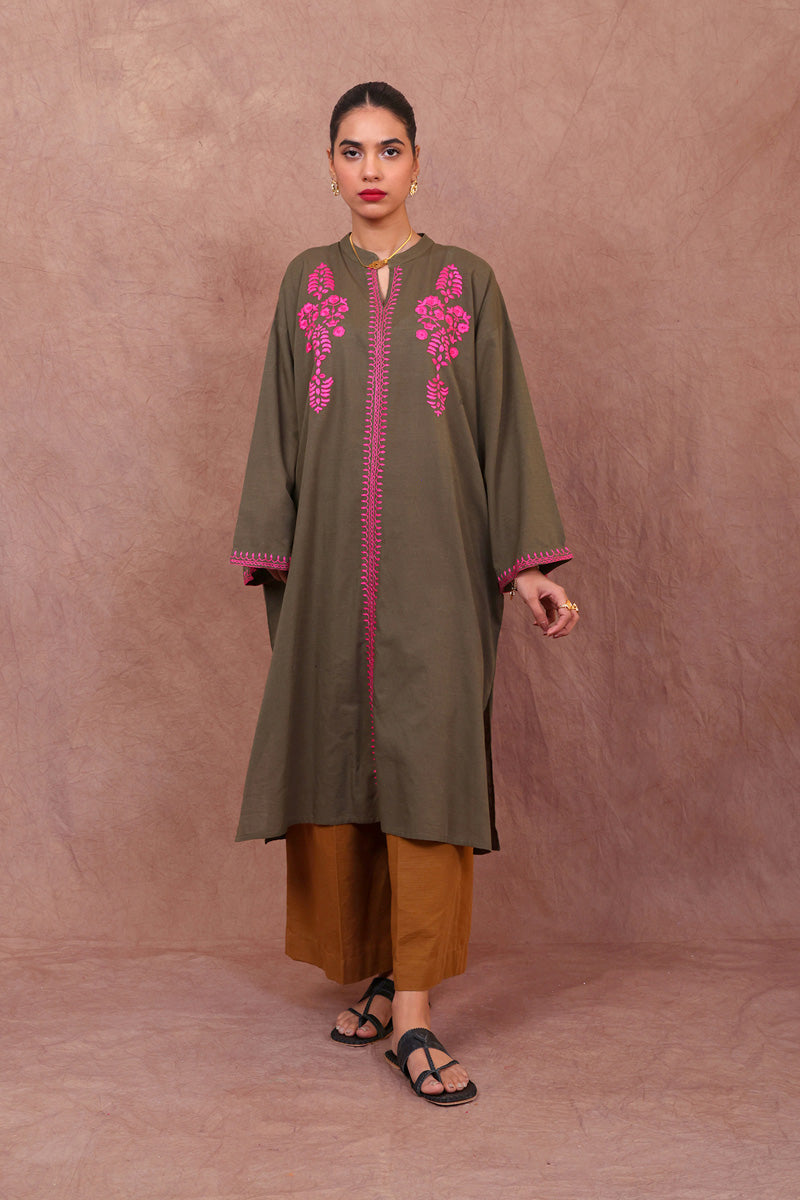 N K R Embroidered Kurta