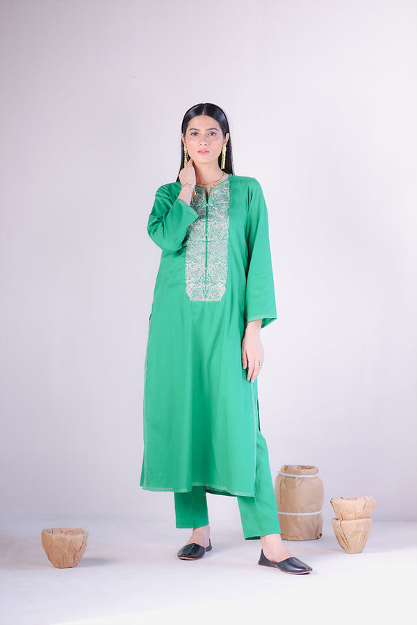 2- Piece Classical Aura Set