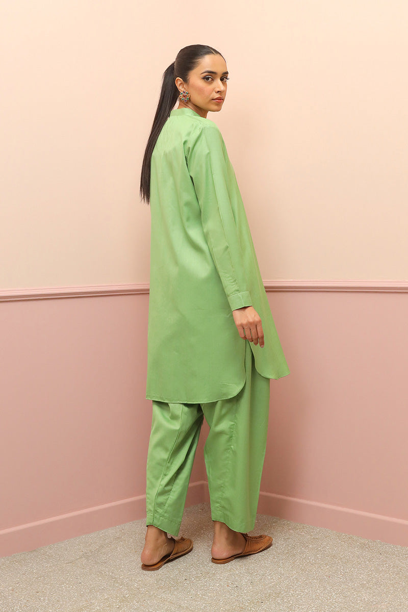 2- Piece Ethereal Appeal