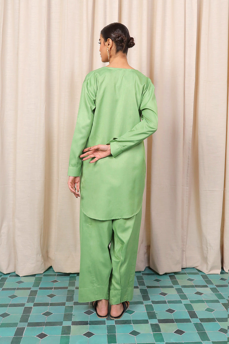 2- Piece Ethereal Appeal Set