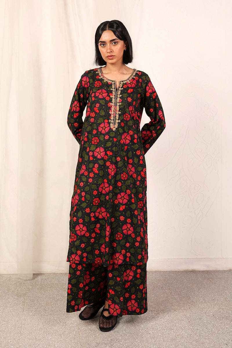 Embroidered Floret 2 Piece Set