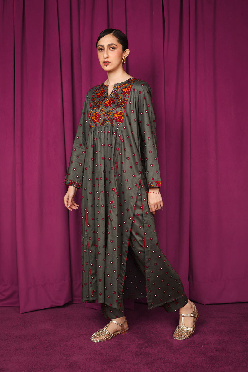 Kutch Kahani Draped Kurta