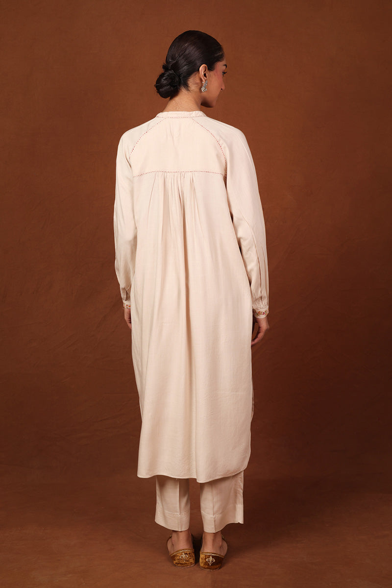 beige