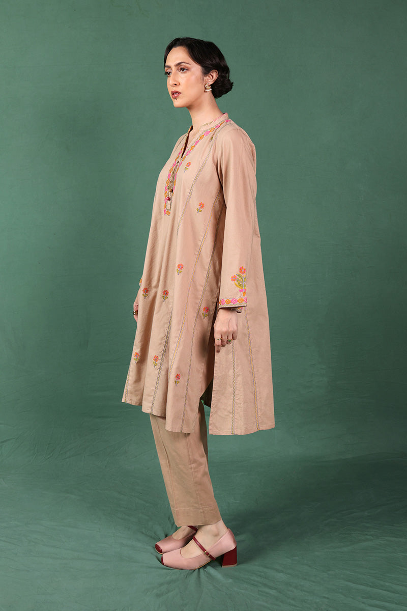 beige