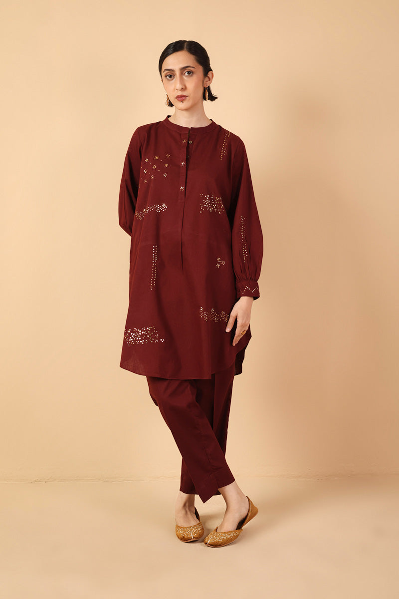 Chunri Threads 2-Piece