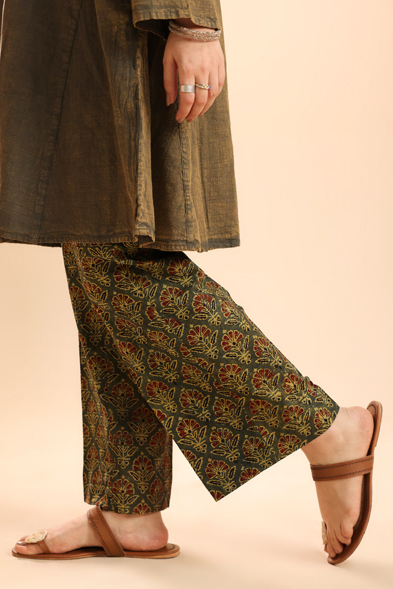 Printed Paneled Set
