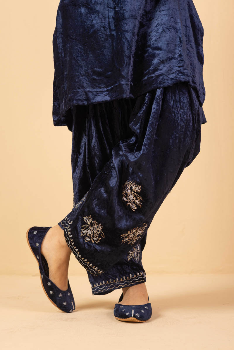 navyblue