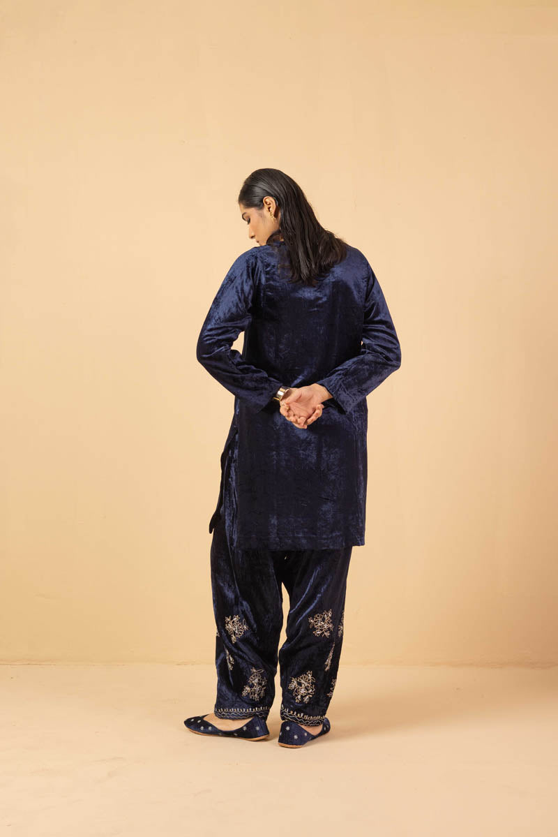 navyblue