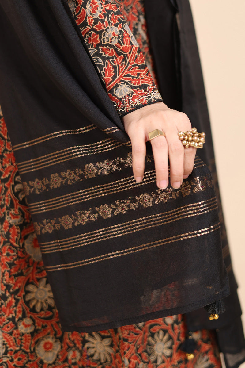 Naqsh Dupatta