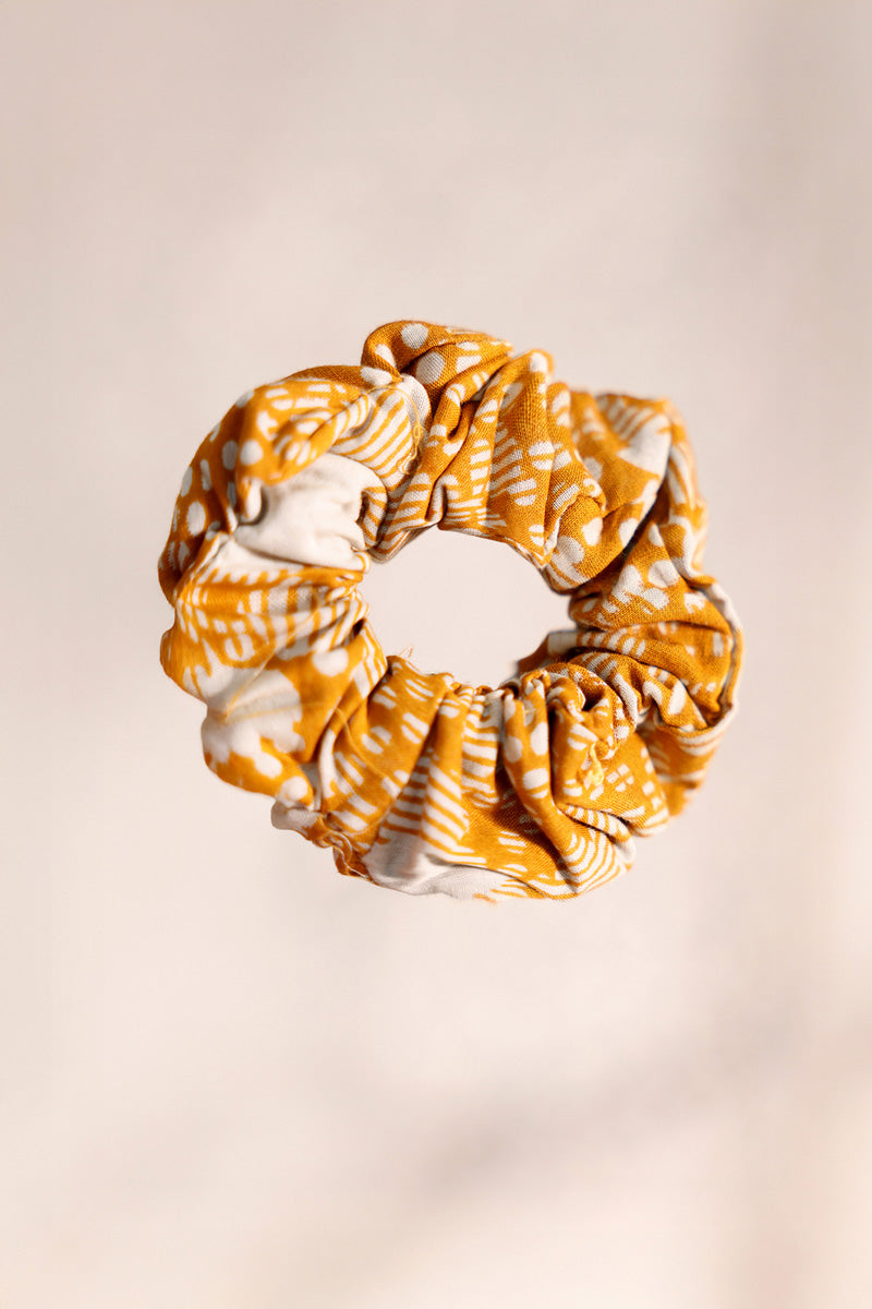 Play Knot Flower Scrunchies