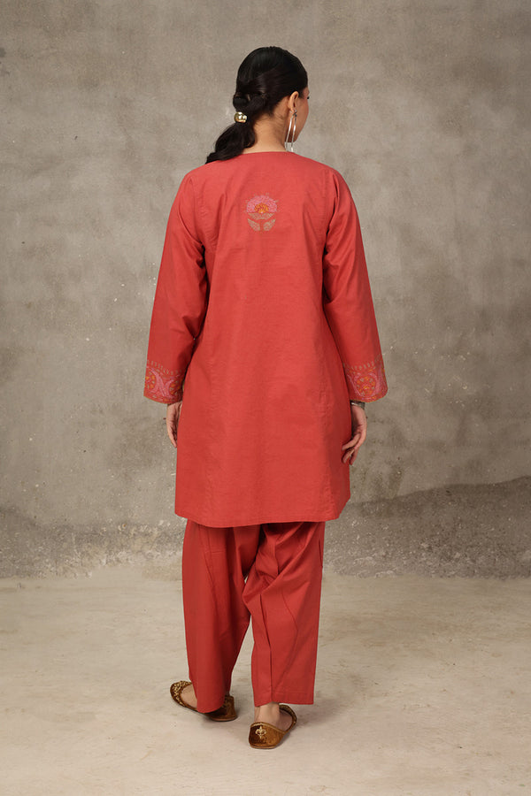 Embroidered Taraz 2 Piece