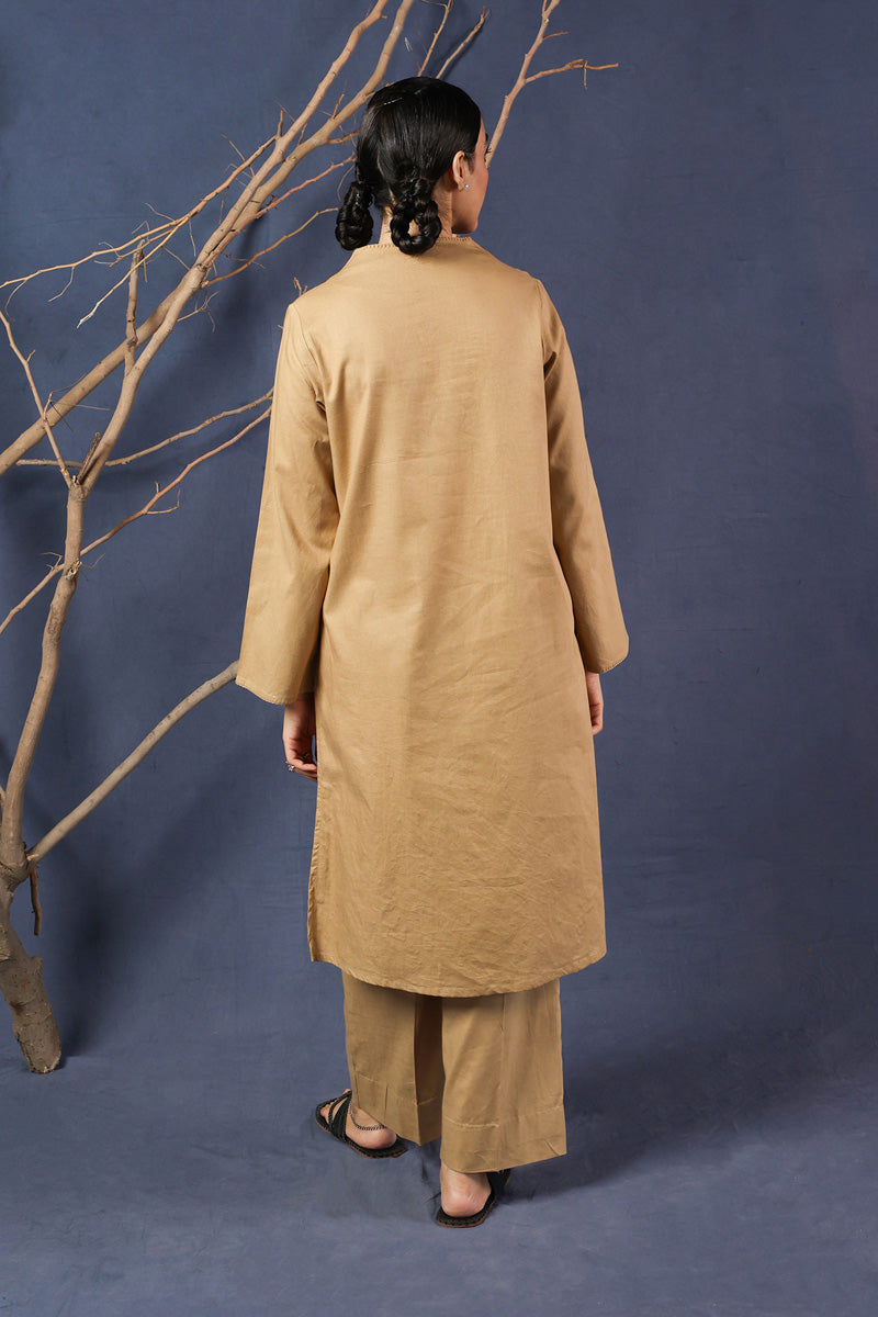 beige