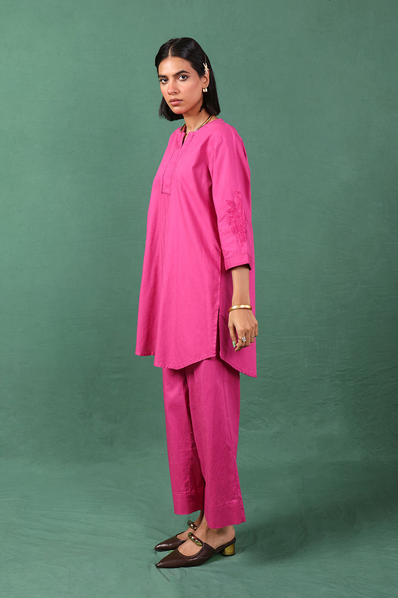 pink