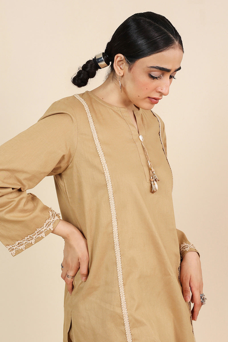 beige