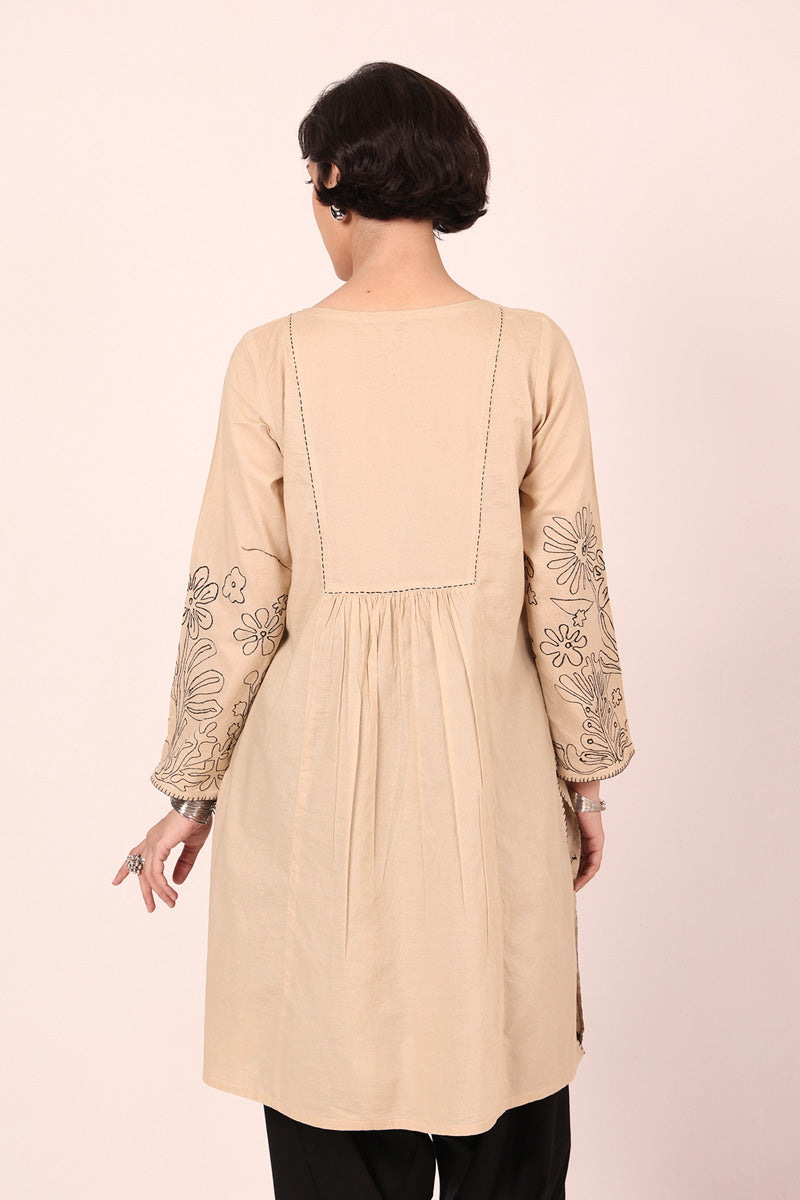 beige
