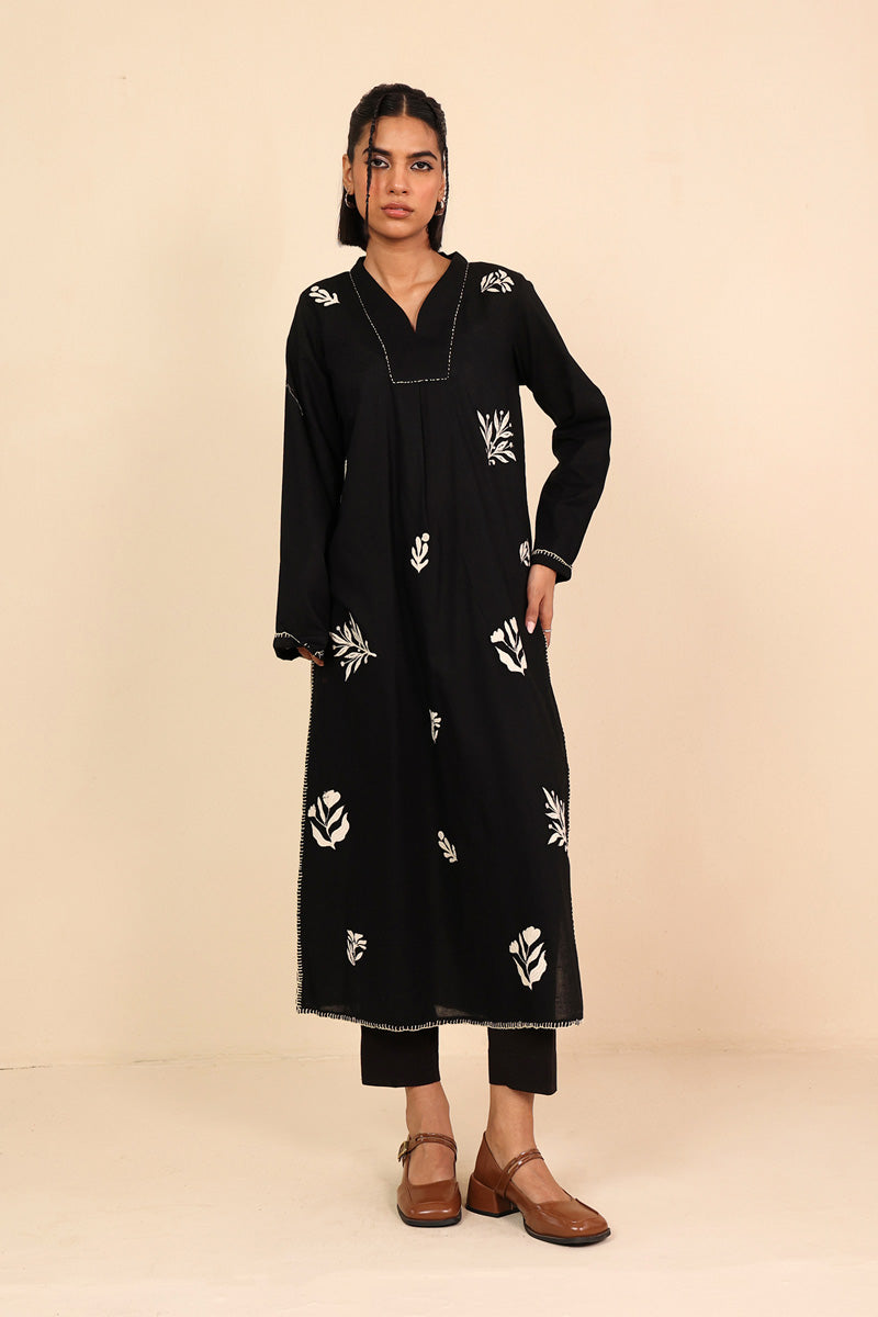 Monochrome Opus Kurta