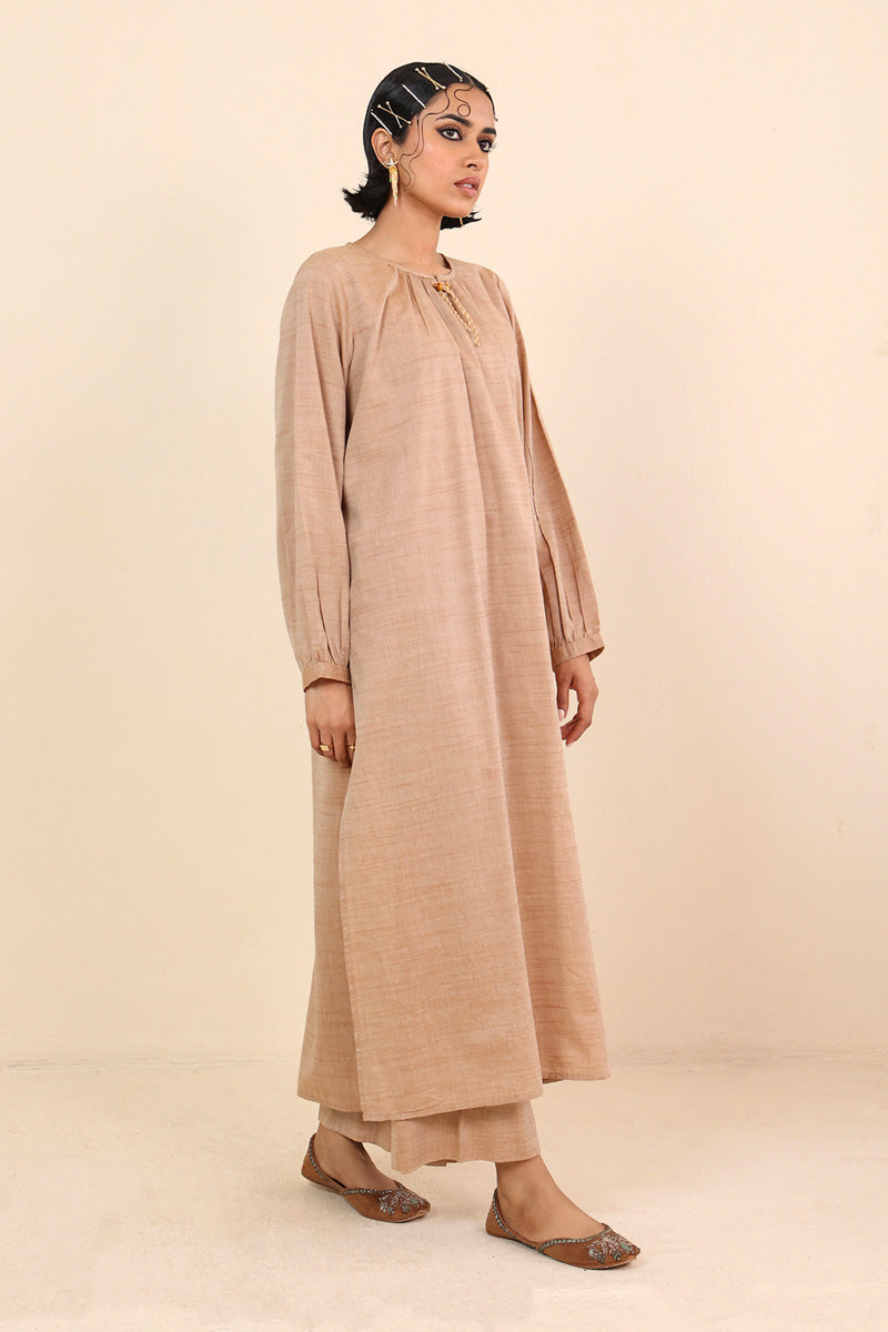 beige