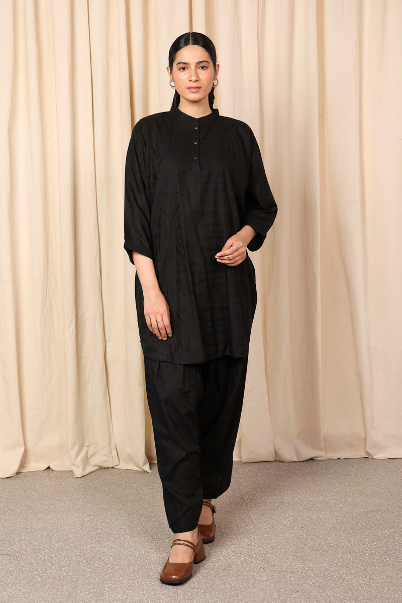 black-jpg