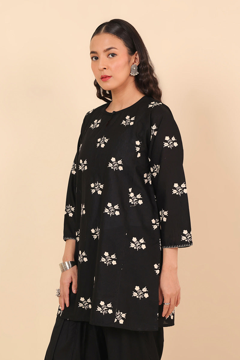 black-jpg
