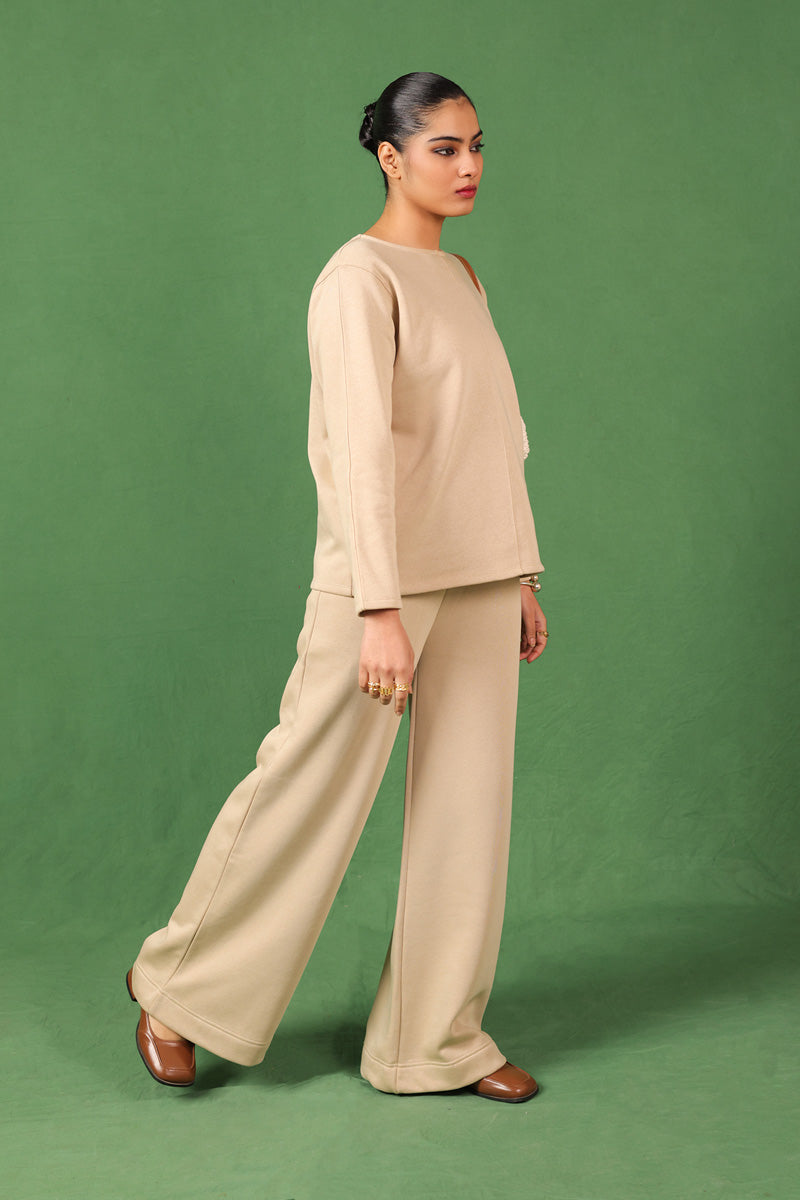 beige