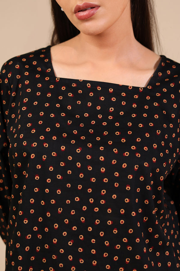 Rang-E-Ajrak Heritage Set